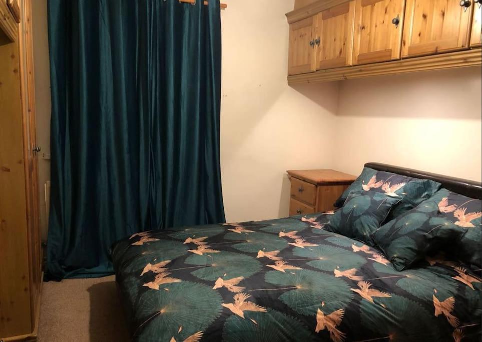 Lovely One-Bed Condo With Free Parking On Premises Sunderland  Exteriér fotografie